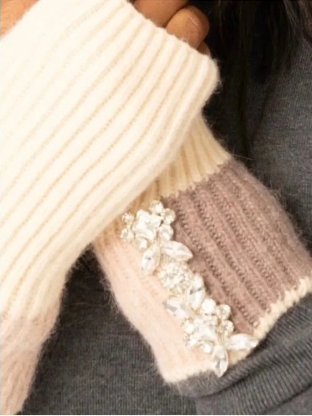 Crystal Knit Embelished Fingerless Gloves  Adrienne Landau NWT $79 $150